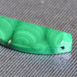 Ногоолон  чулуун шигтгээ