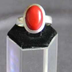 Шүр шигтгээтэй бөгж