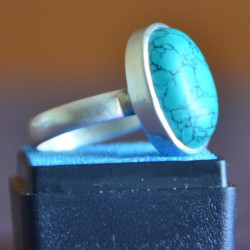 Цэнхэр өнгийн оюу шигтгээтэй бөгж