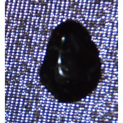 Өтгөн улаан өнгөтэй анар чулуун шигтгээ.  