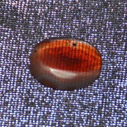  Ховор олдоцтой улаан өнгийн судалтай гартаам чулуун шигтгээ  